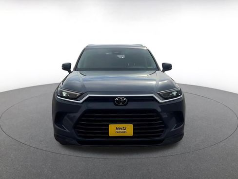 Used 2025 Toyota Grand Highlander FWD image 4