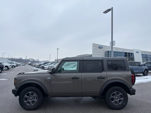 Certified 2025 Ford Bronco Big Bend image 8