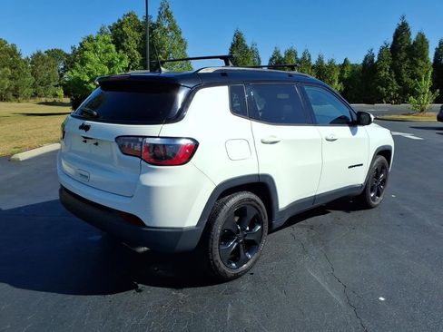 Used 2018 Jeep Compass Altitude w/ Popular Equipment Group image 3