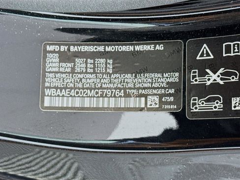 Used 2021 BMW 840i xDrive Coupe w/ Driving Assistance Package image 29