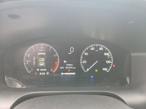 Used 2025 Honda HR-V LX image 2