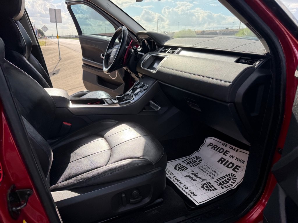 Used 2018 Land Rover Range Rover Evoque SE AWD/4WD image 36