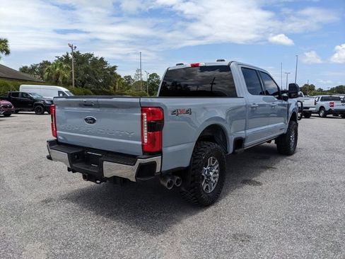 Used 2025 Ford F350 Lariat AWD/4WD image 4