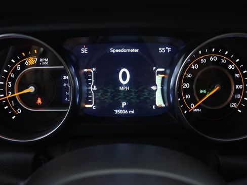 Used 2023 Jeep Wrangler Altitude image 17