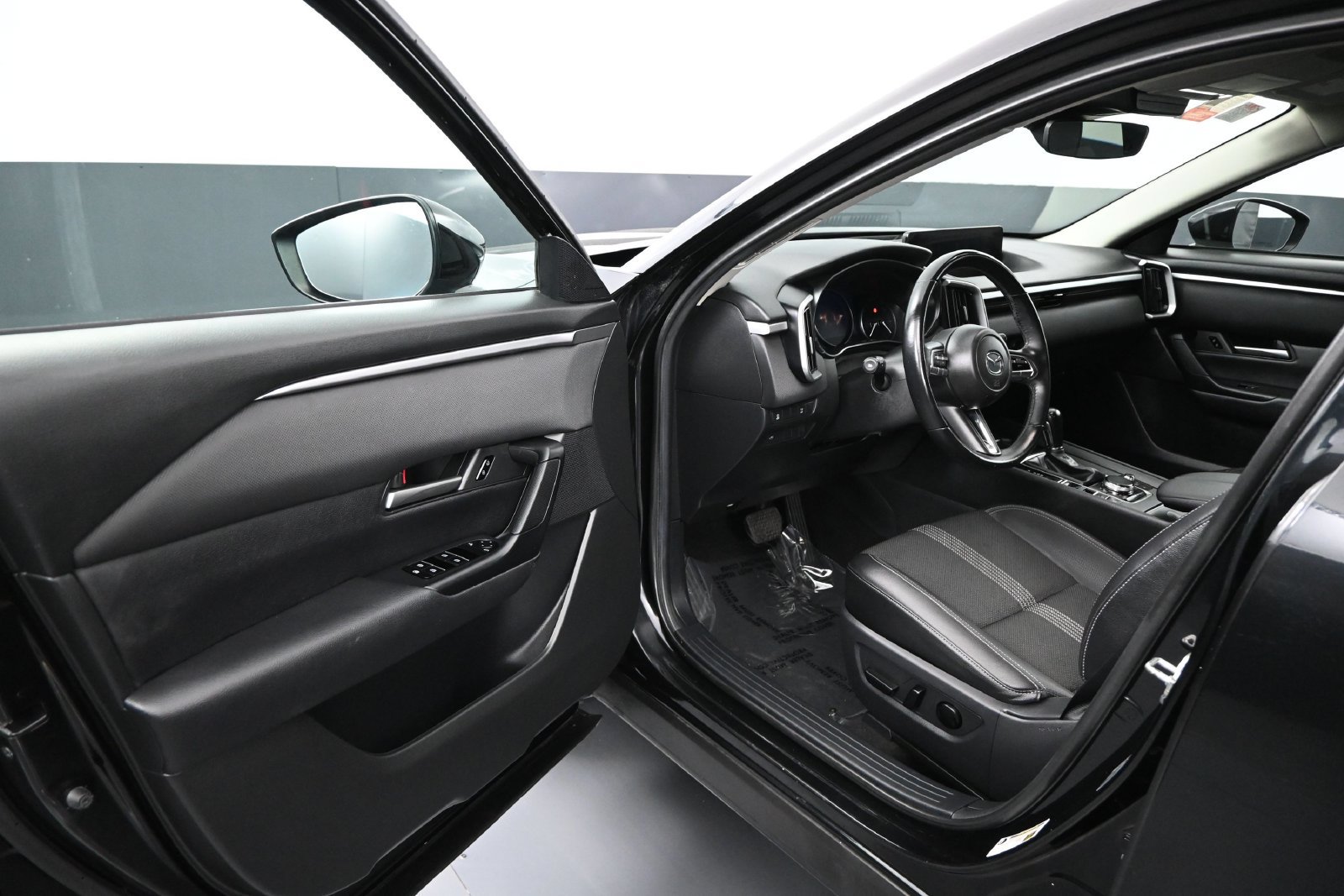 Used 2025 MAZDA CX-50 AWD 2.5 S w/ Preferred Package image 5