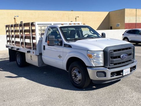 Used 2015 Ford F350 XL w/ Power Equipment Group RWD image 2