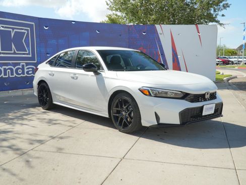 New 2026 Honda Civic Sport image 3