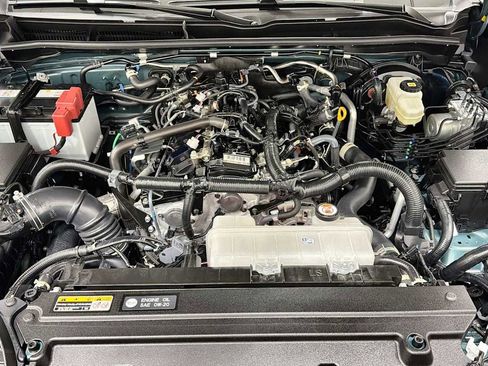 Certified 2025 Toyota 4Runner TRD Off-Road Premium image 30