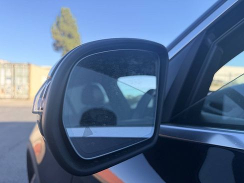 Used 2022 Mercedes-Benz GLC 300 image 18