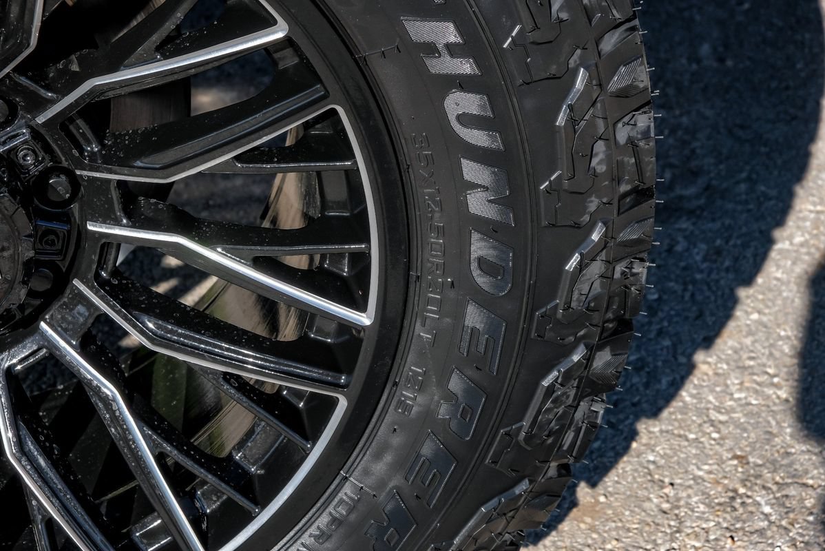 Used 2024 RAM 2500 Lone Star w/ Night Edition AWD/4WD image 63