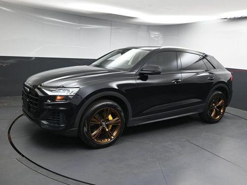 Used 2019 Audi Q8 Prestige image 1