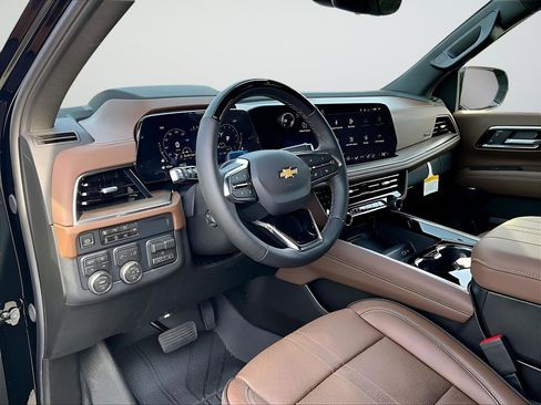 New 2026 Chevrolet Tahoe High Country AWD/4WD image 5