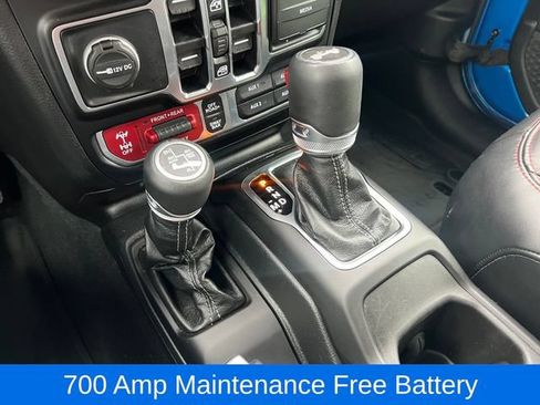 Used 2024 Jeep Wrangler Unlimited Rubicon AWD/4WD image 23
