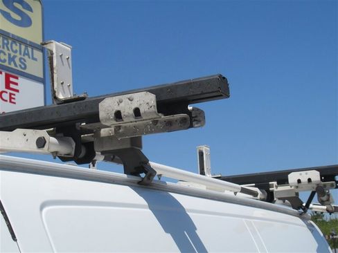 Used 2022 GMC Savana 2500 w/ Driver Convenience Package image 16