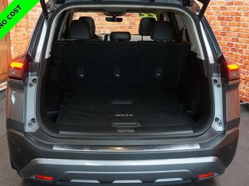 Used 2022 Nissan Rogue SL w/ SL Premium Package image 45