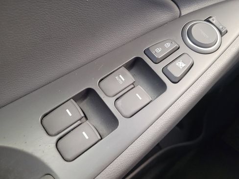 Used 2014 Hyundai Sonata Limited FWD image 27