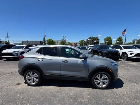 Certified 2024 Buick Encore GX Preferred w/ Comfort Package AWD/4WD image 4