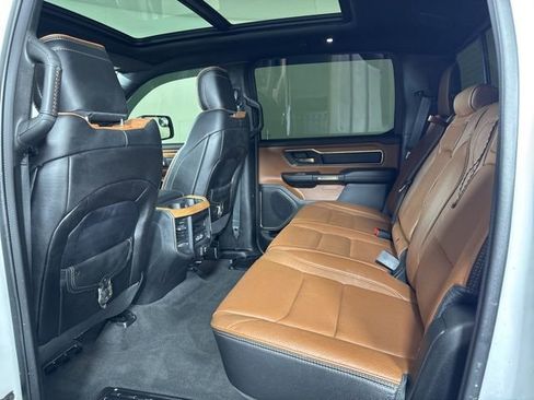 Used 2022 RAM 1500 Limited image 12