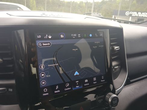Used 2022 RAM 1500 Big Horn AWD/4WD image 16