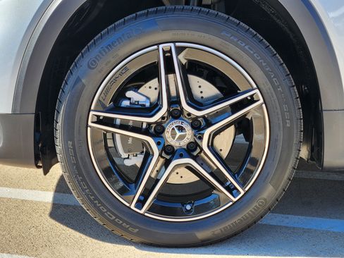 New 2026 Mercedes-Benz GLB 250 4MATIC image 12