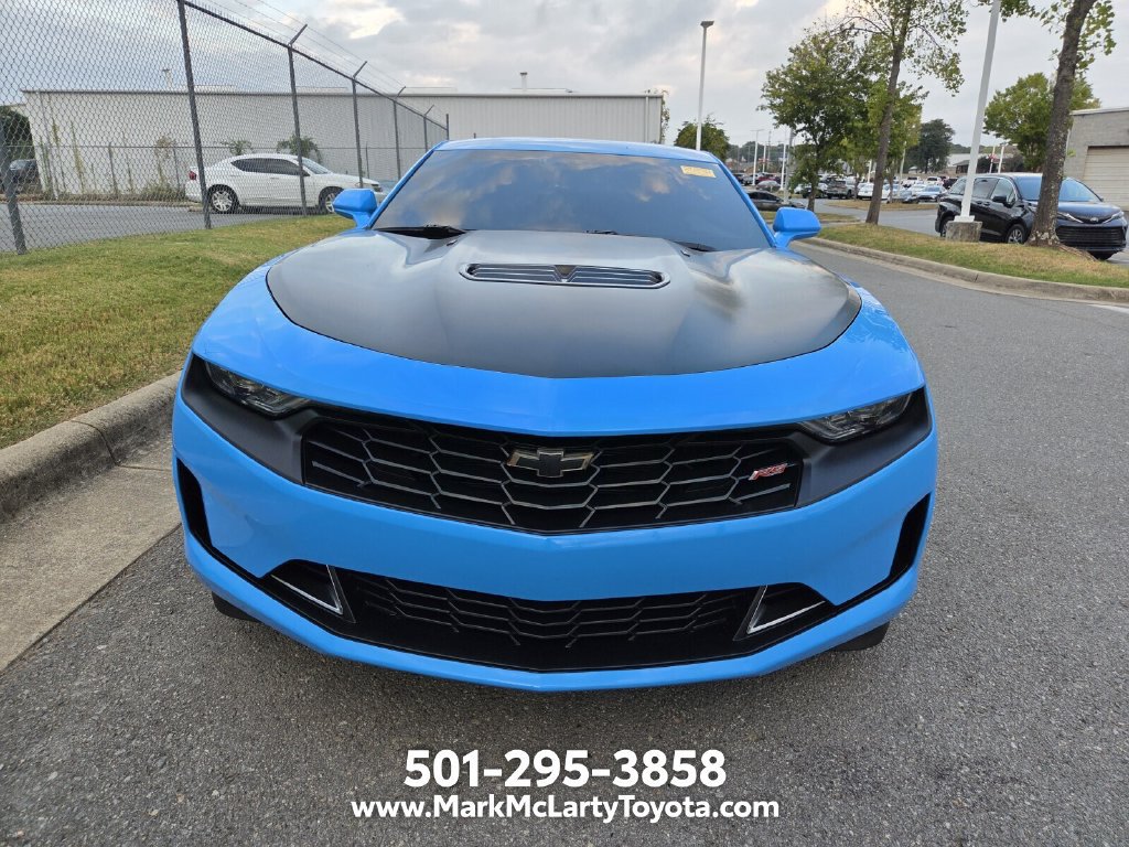 Used 2022 Chevrolet Camaro LT w/ RS Package RWD image 2