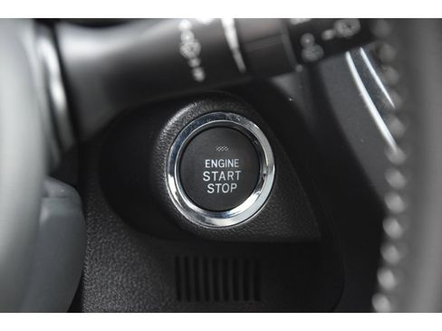 Used 2026 Subaru Forester Premium AWD/4WD image 36