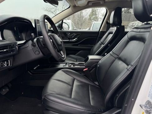 Certified 2024 Lincoln Corsair AWD w/ Equipment Group 101A image 20