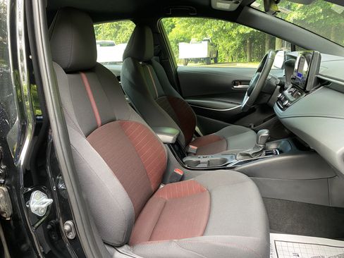 Used 2024 Toyota Corolla Sedan w/ SE Convenience Package FWD image 32
