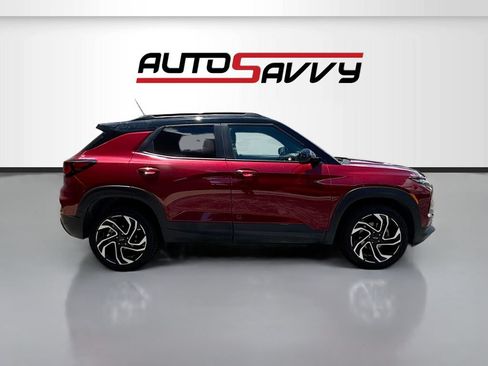 Used 2025 Chevrolet TrailBlazer RS w/ Convenience Package AWD/4WD image 8