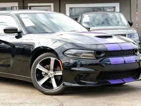 Used 2022 Dodge Charger SXT image 10