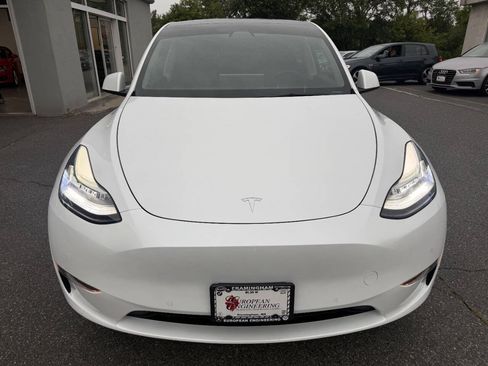 Used 2021 Tesla Model Y Long Range AWD/4WD image 2