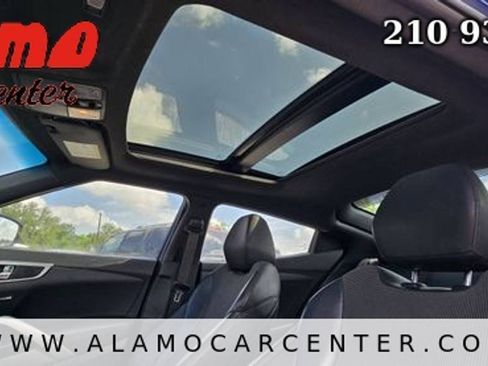 Used 2016 Hyundai Veloster w/ Option Group 02 FWD image 34