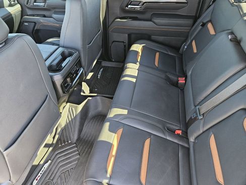 Certified 2025 GMC Sierra 2500 AT4 w/ AT4 Premium Plus Package image 35