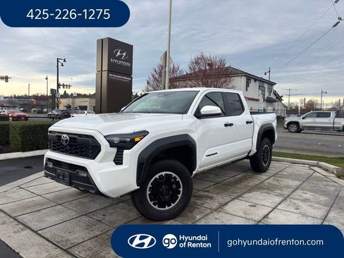 Used 2024 Toyota Tacoma TRD Off-Road image 1