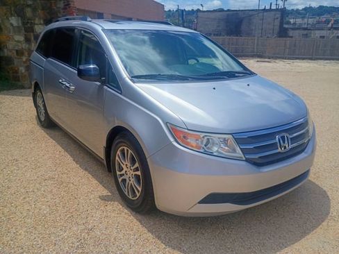 Used 2011 Honda Odyssey EX-L image 2