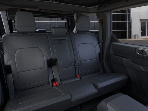 New 2026 Ford Bronco Badlands image 11
