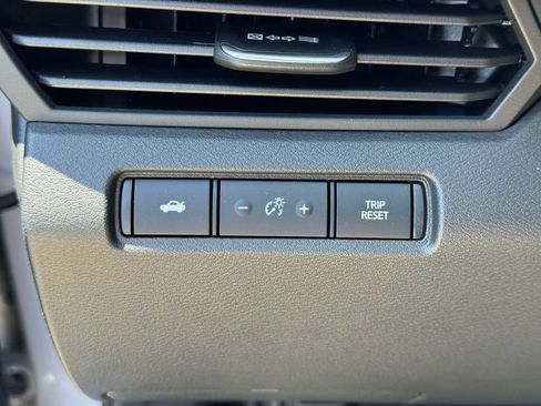 Certified 2025 Nissan Altima 2.5 SR w/ SR Premium Package FWD image 20