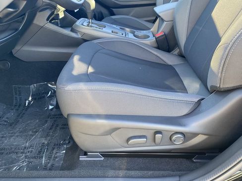 New 2026 Subaru Crosstrek 2.5i Premium AWD/4WD image 16