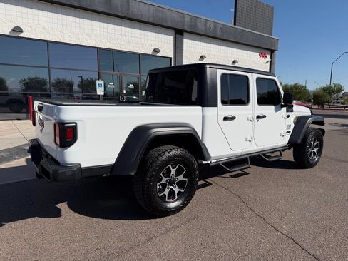 Used 2020 Jeep Gladiator Sport w/ Quick Order Package 24S AWD/4WD image 4