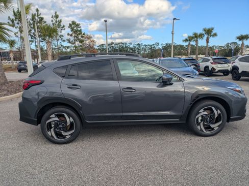 Used 2026 Subaru Crosstrek 2.5i Limited w/ Crosstrek Mirror Package AWD/4WD image 3