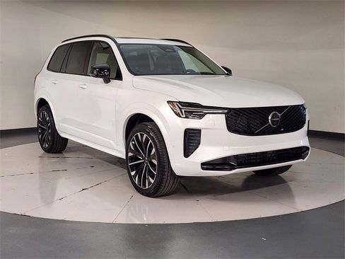 New 2026 Volvo XC90 B6 Ultra w/ Protection Package Premier image 7