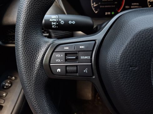 Used 2024 Honda HR-V LX image 20