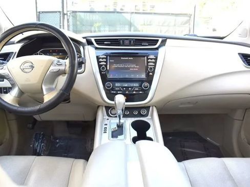 Used 2015 Nissan Murano Platinum w/ Platinum Technology Package AWD/4WD image 14