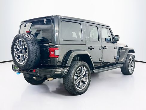 Used 2024 Jeep Wrangler High Altitude AWD/4WD image 9