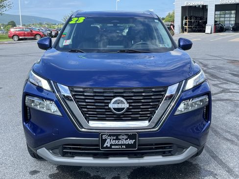 Used 2023 Nissan Rogue SV w/ SV Premium B Package AWD/4WD image 12