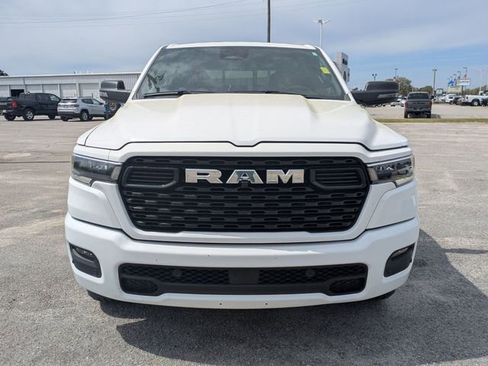 Used 2025 RAM 1500 Big Horn AWD/4WD image 8