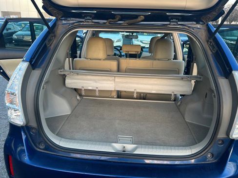 Used 2012 Toyota Prius V Two image 16