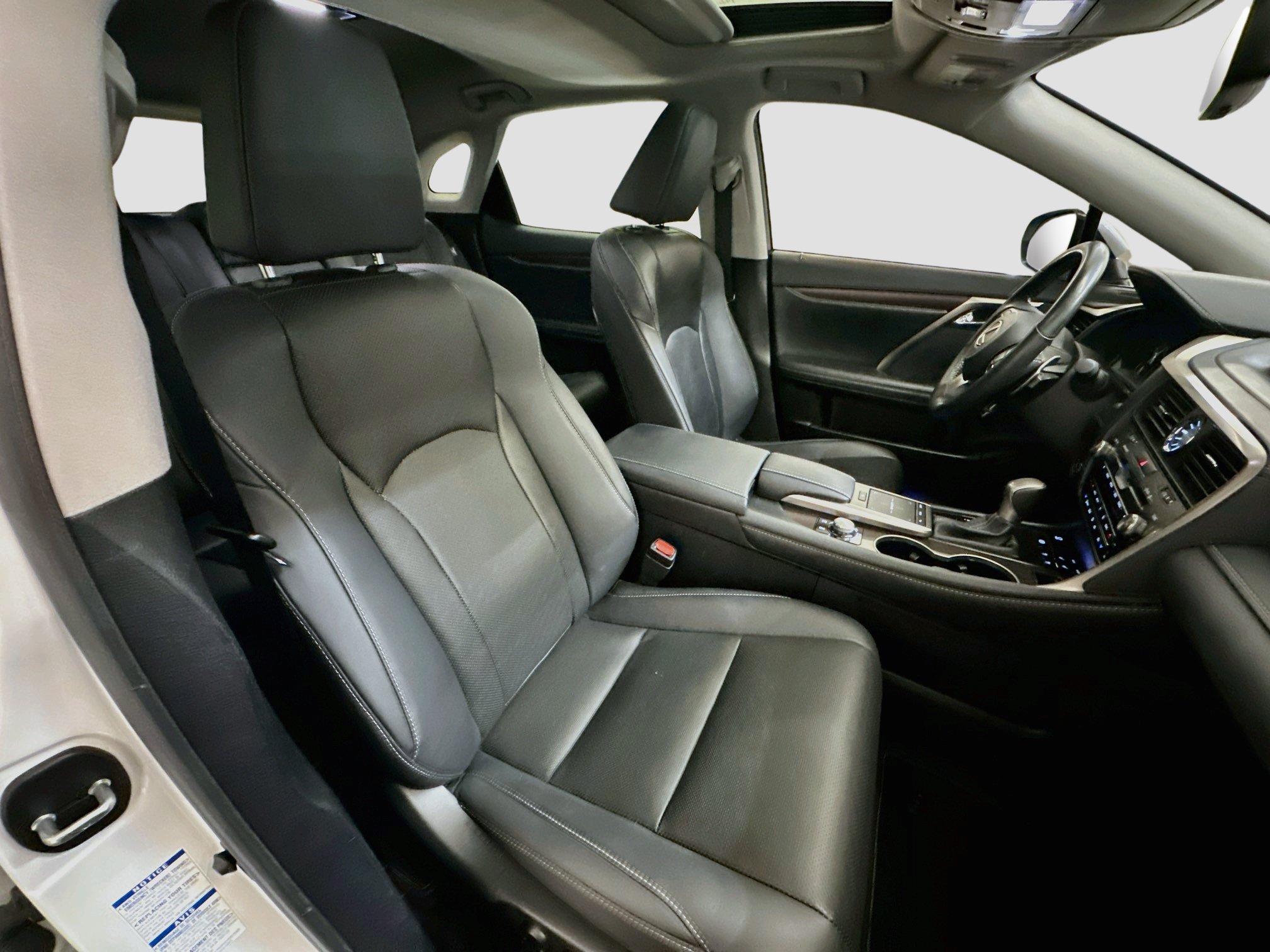 Used 2022 Lexus RX 450h AWD w/ Premium Package image 33