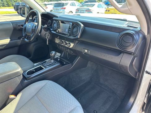 Used 2021 Toyota Tacoma SR image 23