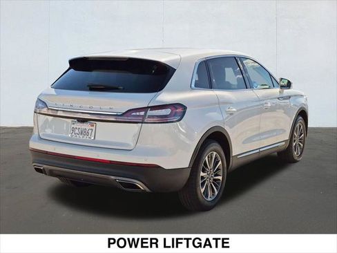 Certified 2022 Lincoln Nautilus FWD w/ Premium Package image 5